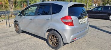 honda fit рестайлинг: Honda Fit: 2012 г., 1.3 л, Автомат, Бензин, Хэтчбэк