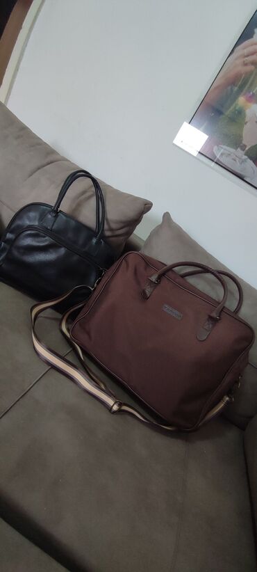 Torbe: Nove poslovne tasne.Braon odlicno organizirana 2000 din.Crna 1500 — 1