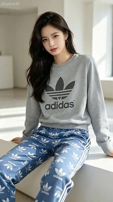 adidas spezial: Adidas qadın idman dəsti Razmer m ölçudür amma s ml de gedir - — 1