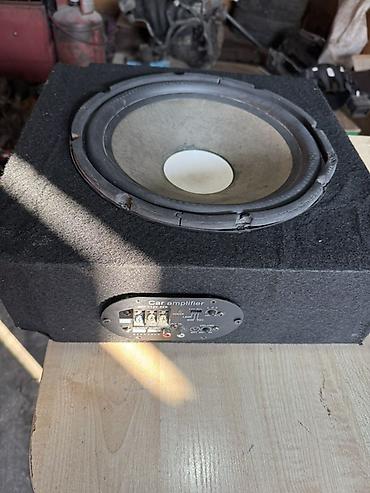 jbl boombox 1: Автомобильный сабвуфер в корпусе с встроенным усилителем - Тип — 4