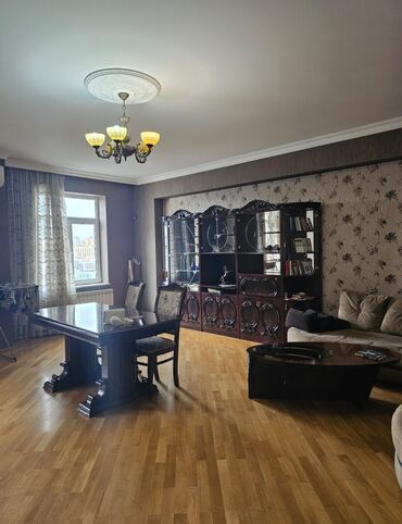 ecemi kiraye: 3 комнаты, 150 м²