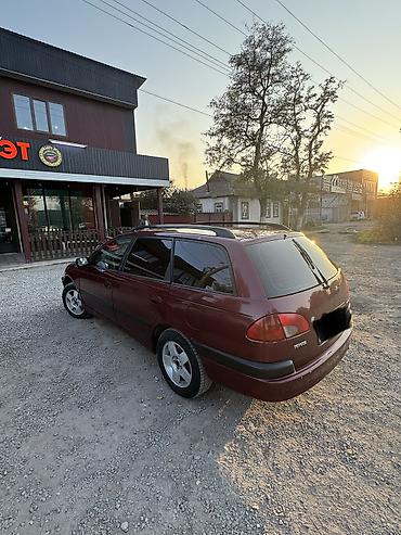 Унаа сатуу: Toyota Avensis: 1999 г., 1.8 л, Кол менен иштөөчү, Бензин, Универсал — 4