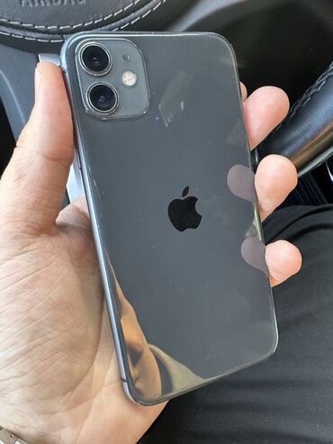 Apple iPhone: IPhone 11, Б/у, 128 ГБ, Jet Black, 81 %