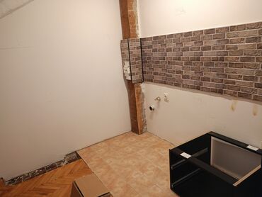 Kuhinjski nameštaj: Kuhinje po meri    Veliki izbor boja    Dimenzije po dogovoru   — 8