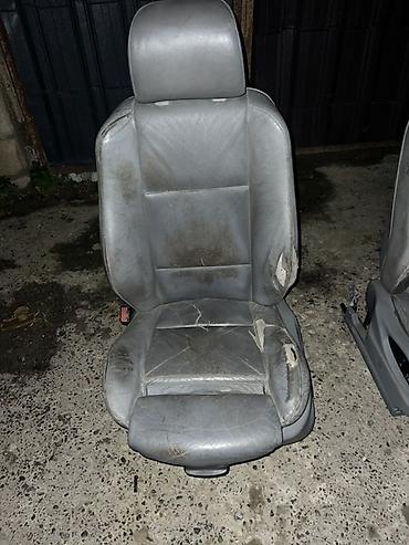 bmw 2002: Avtomobil üçün ön oturacaqlar (cütlük) - Material: boz rəngli dəri — 1
