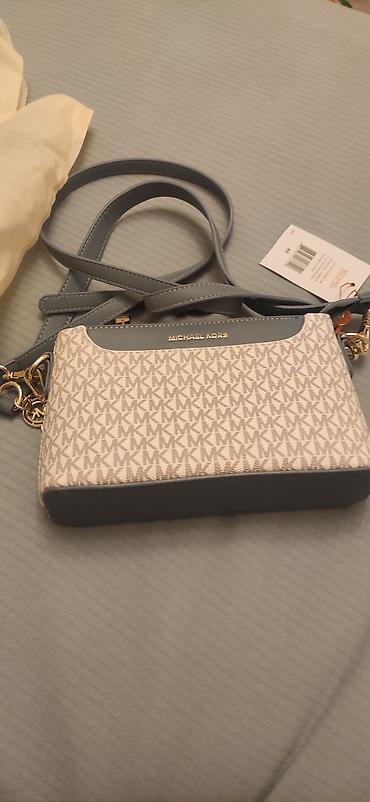 Michael Kors çanta, premium class, ünvan Xalqlar dostluğu metrosu lalafo.az -da Michael Kors çanta, premium class, ünvan Xalqlar dostluğu metrosu
