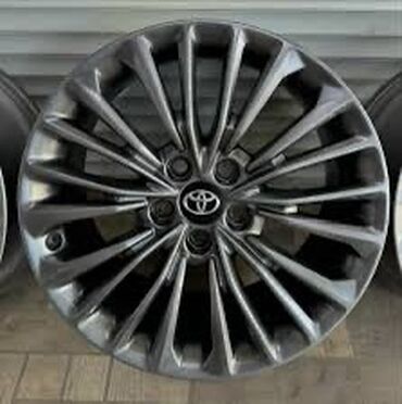 Диски: Диски R 18 Toyota, Комплект, отверстий - 5, Б/у