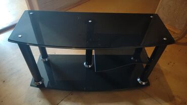 мебель для спальни бу: TV altlığı