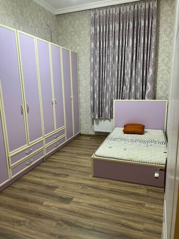 Uzunmüddətli kirayə mənzillər: Mənzil kirayə verilir. 3 otaq, 17.2 mərtəbə, 90 kv. Azadlıq — 3