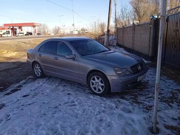 Mercedes-Benz: Mercedes-Benz CL-Class: 2003 г., 2.6 л, Механика, Бензин, Седан