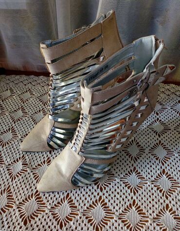 tommy hilfiger sandale srbija: Sandals, 39