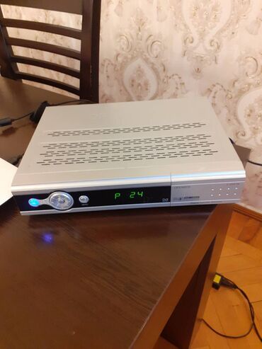 TV tünerlər və resiverlər: Tüner OPENBOX F-300FTA. İşləkdir. KROSNA В рабочем состоянии. В