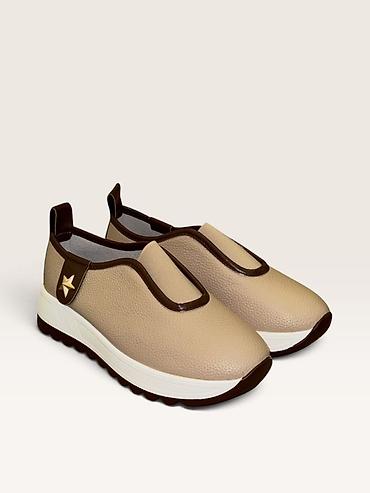 Qadınlar üçün slip-on idman üslublu ayaqqabı - Rənglər: bej/qəhvəyi