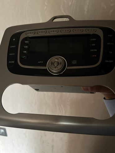 maşın üçün basavik: Магнитола, Sony, CD
