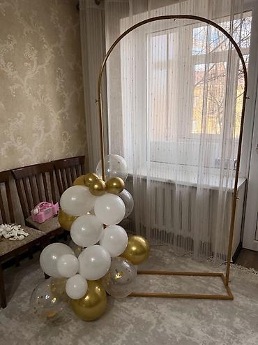для шаров: Сдаю арку 
Высота 220, ширина 120 — 1