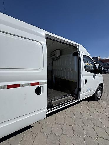 hiab 250: Легкий грузовик, Стандарт, 2 т, Б/у — 5