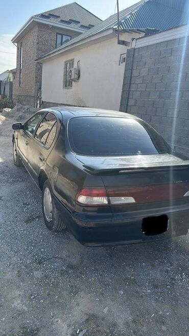авто гаражное хранение: Nissan Cefiro: 1997 г.