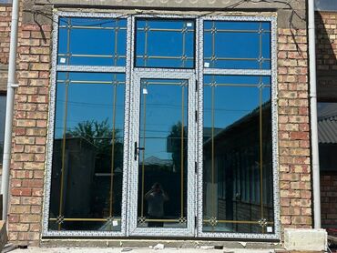 прозрачные стикеры: Пластиковые окна на заказ