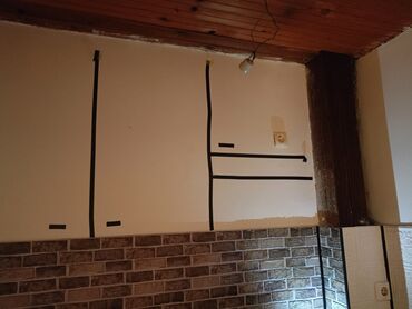 Kuhinjski nameštaj: Kuhinje po meri    Veliki izbor boja    Dimenzije po dogovoru   — 13