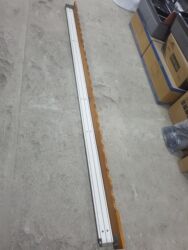 Оконные решетки: Б/у Настенный Оконный карниз