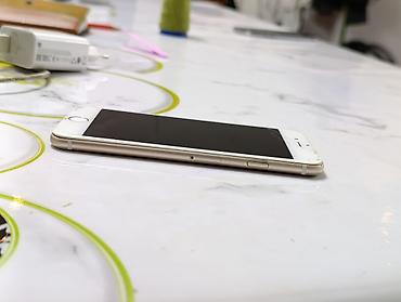 Apple iPhone: IPhone 6, Золотой, Кабель — 4