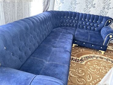 Çarpayılar: Künc divan, Yeni, Açılmayan, Bazasız, Vеlur parça, Çatdırılma yoxdur