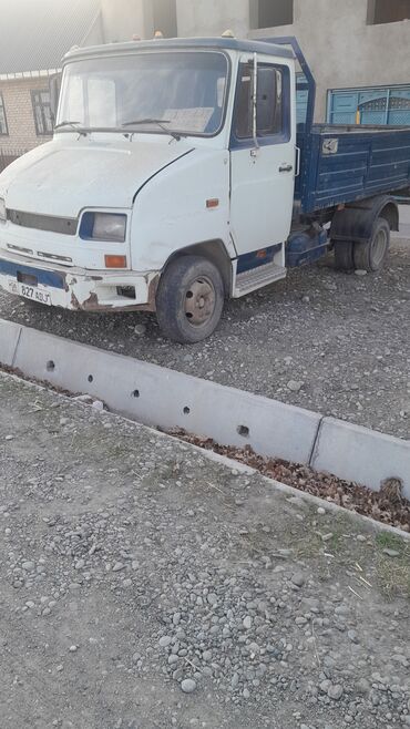 Грузовики: Грузовик, ЗИЛ, Стандарт, 5 т, Б/у at lalafo.kg — 6 Грузовики: Грузовик, ЗИЛ, Стандарт, 5 т, Б/у — 6