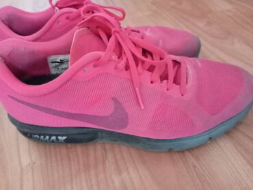 crvene patike: Nike, 41, color - Pink at lalafo.rs crvene patike: Nike, 41, color - Pink