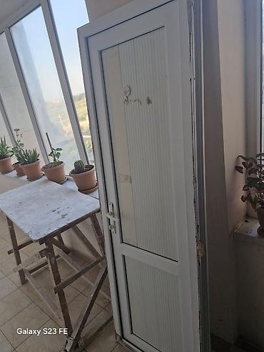 sandvic panel: PVC qapı – balkon/eyvan üçün - Material: ağ rəngli PVC profil - — 2