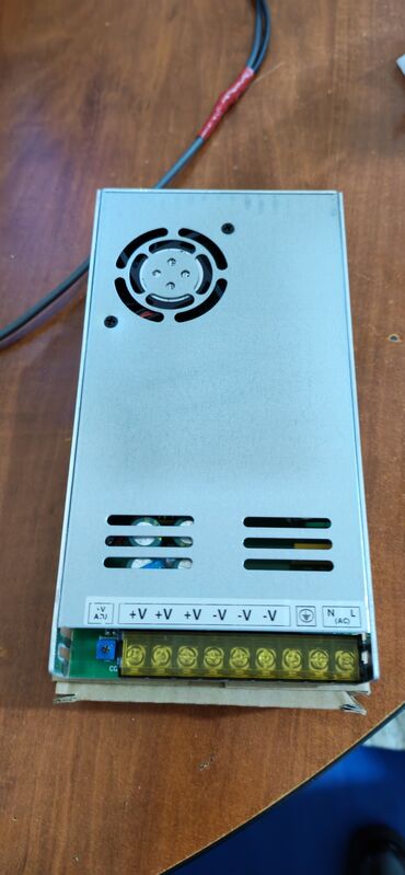 Videokartlar: Qida bloku 350 W