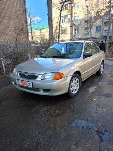 Mazda: Mazda 323: 2001 г., 1.6 л, Механика, Бензин, Седан