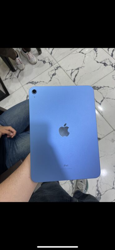 ipad 2020: İpad 10.9 inch 2Aydı alinib pul lazım oldugu ucun satilir