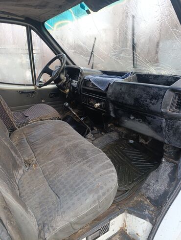 Ford: Ford Transit: 1991 г., 2.5 л, Механика, Дизель, Фургон — 9