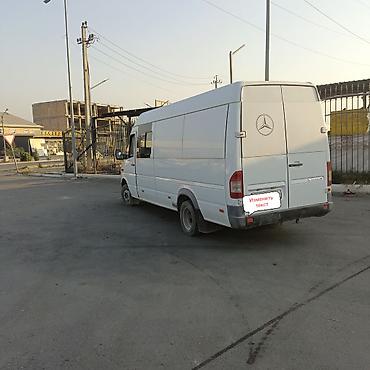 Mercedes-Benz Спринтер: 2010 г., 2.2 л, Дизель, Фургон — 4