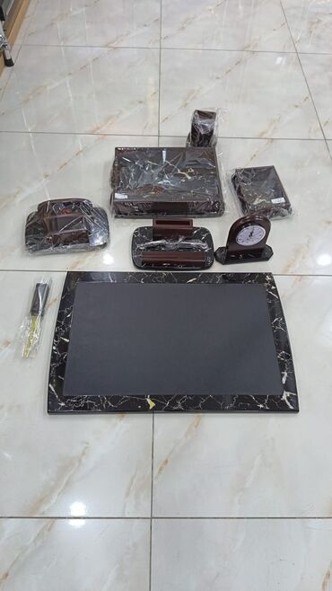 Masaüstü dəstlər: Ofis və iş otaqları üçün masaüstü dəst.tek və komplekt şəkildə — 21