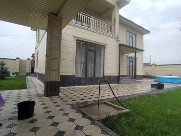 продаю дом кенеш: Дом, 185 м², 7 комнат, Собственник, Евроремонт