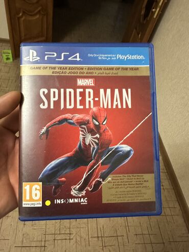 PS4 (Sony PlayStation 4): Диск человек паук состояние идеальное на одной царапины 1200с