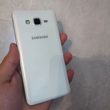 samsung telefon qiymetleri: Samsung Galaxy Grand Dual Sim, 8 GB, rəng - Ağ, İki sim kartlı