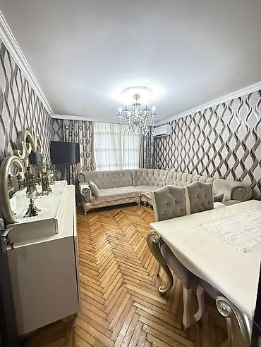 bakida tecili satilan evler: 🏠 MƏRKƏZDƏ 2 OTAQLI MƏNZİL SATILIR 📍 Ünvan: Sumqayıt şəhəri, 3-cü — 10