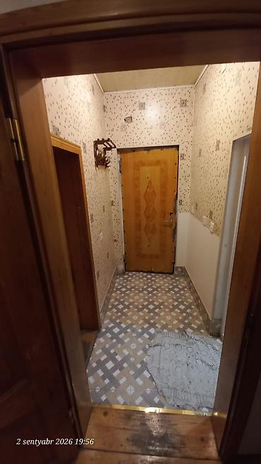 kiraye ev zig: Kirayə üçün 1 otaqlı, ayrıca mətbəxi olan mənzil. Addenli evdir kirayə — 4