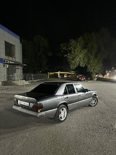 эо 3323: Mercedes-Benz W124: 1990 г., 2 л, Автомат, Бензин, Седан — 2