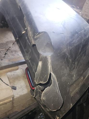 Arxa stopları: Jeep Wrangler üçün arxa stop işıqları və ön duman/farla modulu dəsti — 16