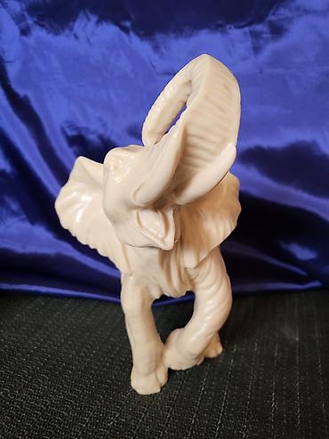 polovni trimeri cena: Figura nova slona,italijanski alabaster 1970/80ta godina. Masivna — 5