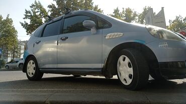 рейлинги гольф: Daihatsu : 2003 г., 1.5 л, Автомат, Бензин, Хетчбек