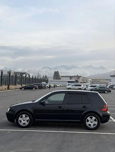 Volkswagen: Volkswagen Golf: 2000 г., 2 л, Механика, Бензин, Хэтчбэк — 6