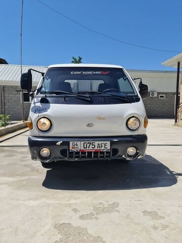 Hyundai: Hyundai Porter: 1998 г., 2.5 л, Механика, Дизель