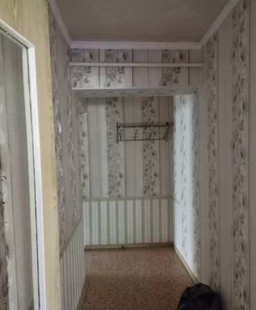 2 х комнатные квартира: 2 комнаты, Собственник, Без подселения, Без мебели at lalafo.kg 2 х комнатные квартира: 2 комнаты, Собственник, Без подселения, Без мебели