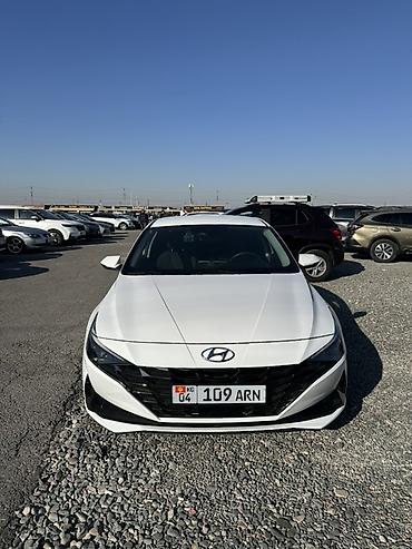 Продажа авто: Hyundai Avante: 2021 г., 1.6 л, Автомат, Гибрид, Седан — 1