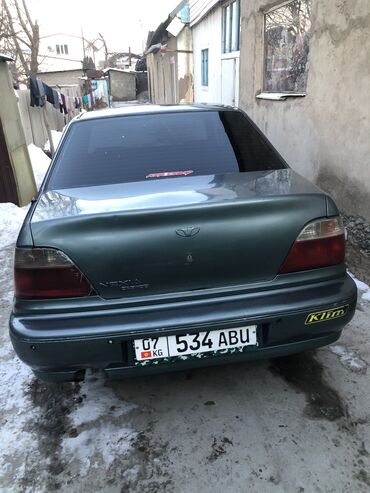 Daewoo: Daewoo Nexia: 1997 г., 1.5 л, Механика, Бензин, Седан