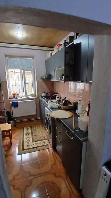 ev ve bag: 3 otaqlı, 80 kv. m, Orta təmir — 4